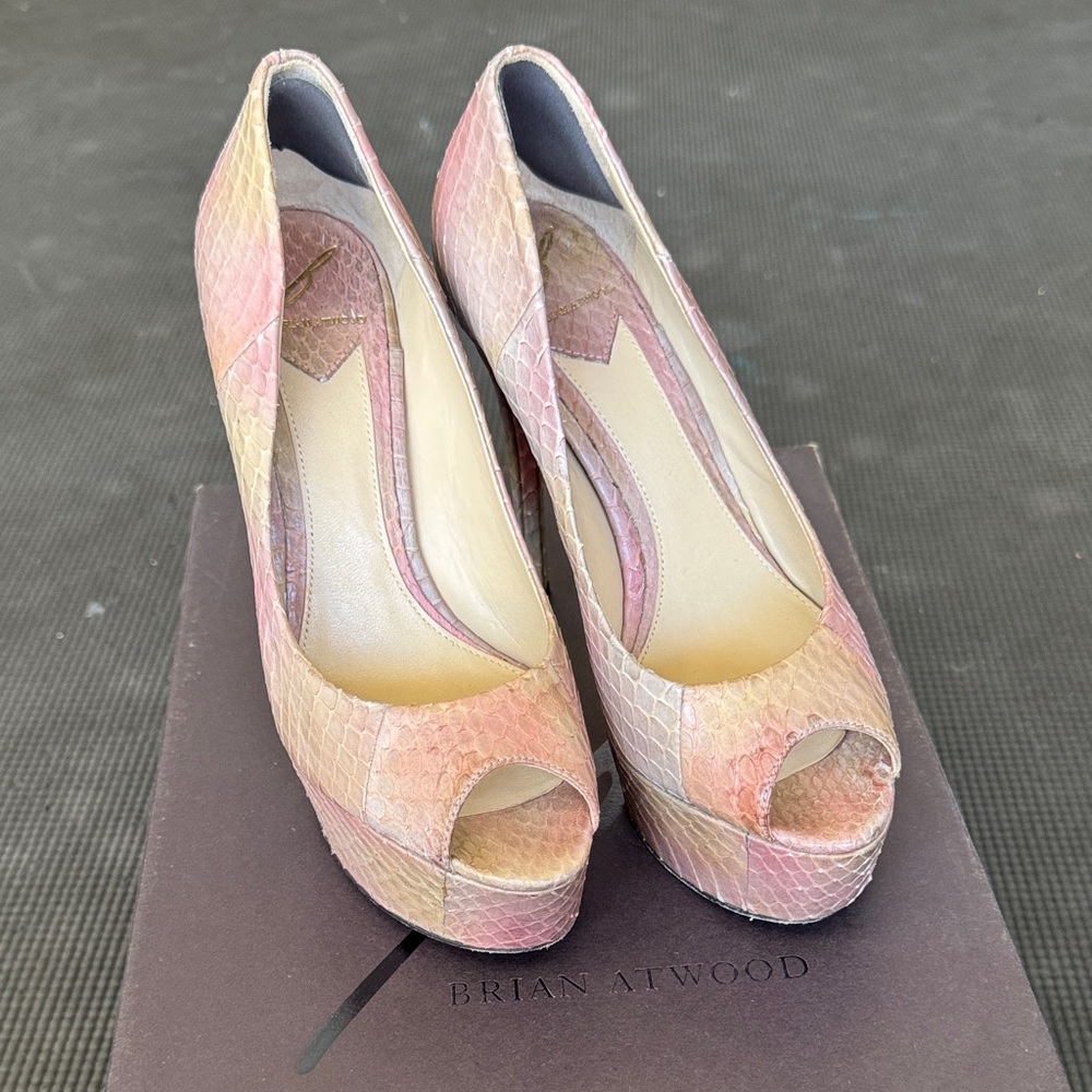 Brian Atwood - Bambola Multicolor Peep-Toe Heels